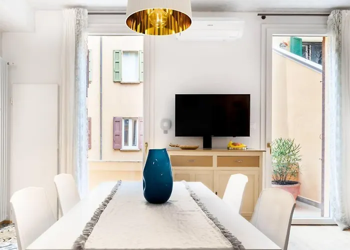 公寓 Azeglio63bologna - La Terrazza *